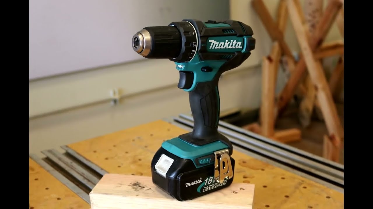 Taladro atornillador a batería 18V - DDF482Z - MAKITA