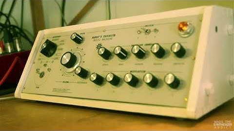 My First Homemade Synthesizer!