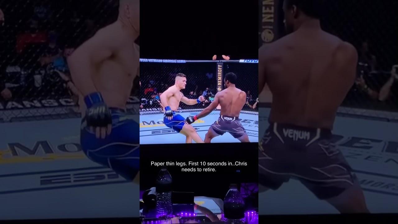 Chris weidman breaks his leg ufc 261