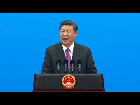 Video: Il presidente cinese Xi Jinping promuove miliardi per costruire la nuova via della seta