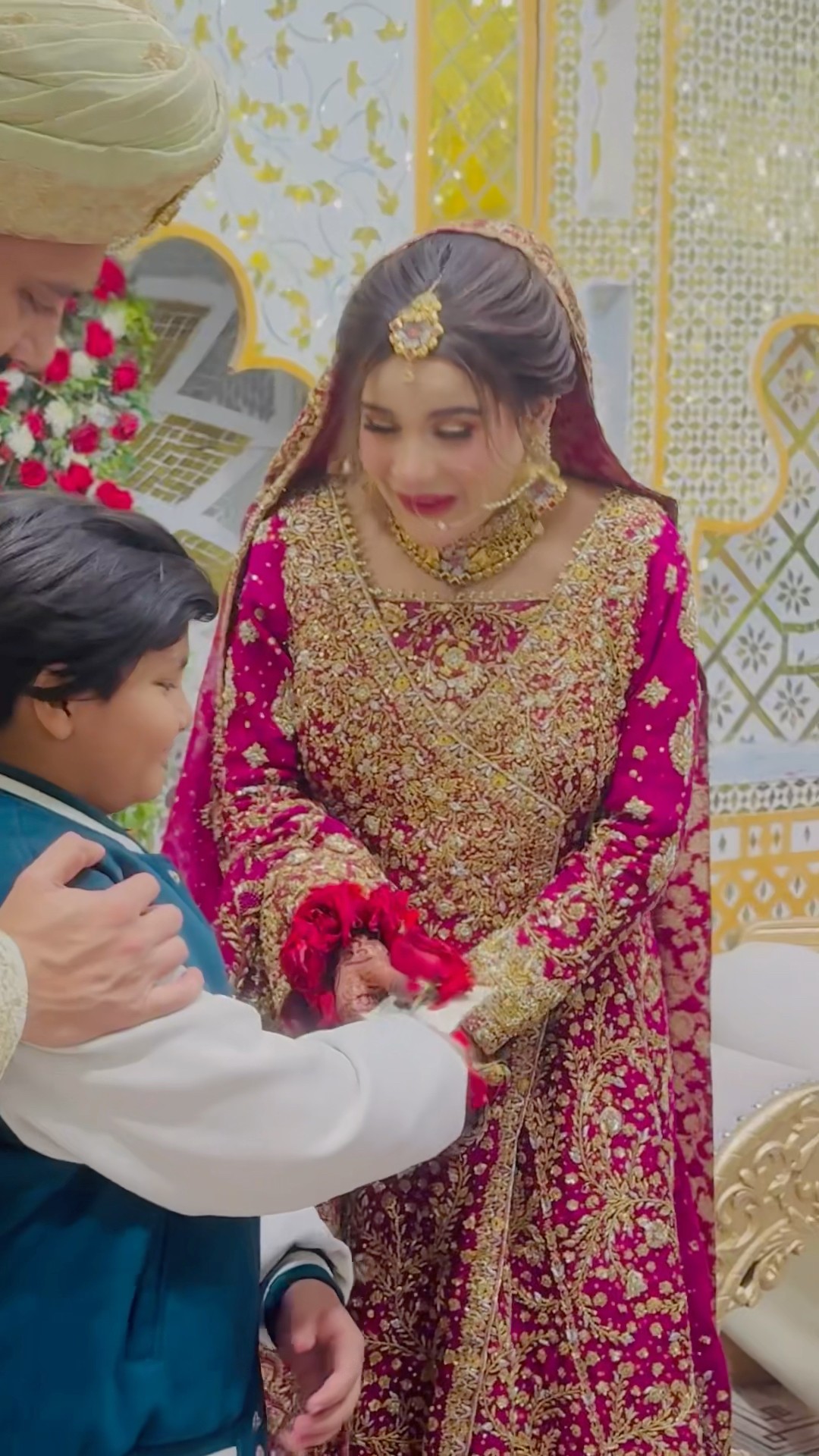 Dulhan ko purpose kr deya ? || #viralvideo #trending #foryou #foryoupage