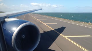 Delta Air Lines Boeing 777200LR Landing at Sydney KingsfordSmith International Airport