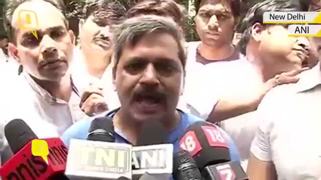 BJP Protests Against AAP's Alleged Spyware Purchase