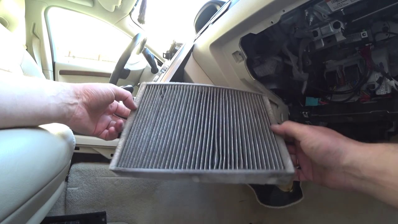 Replacing cabin filter and cleaning AC evaporator on a Volvo - YouTube