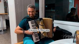 Murat Kanşat'dan Çerkes müziği ziyafeti Resimi