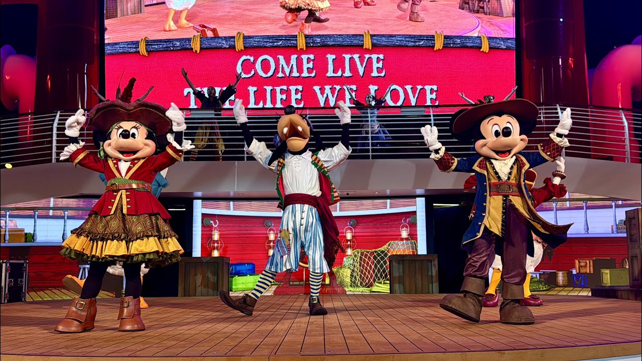 Mickey and Minnie's Pirates in the Caribbean - Disney Treasure