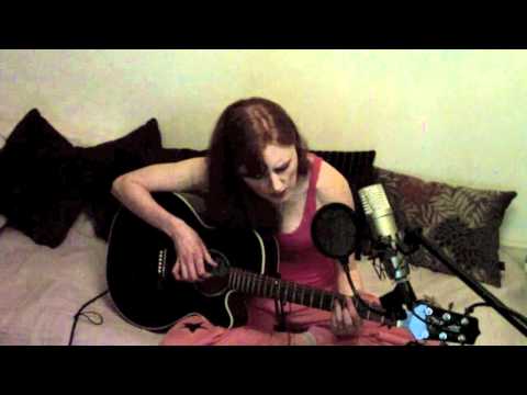 Ellie Mae - Just a Dreamer (Acoustic Original)