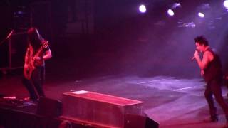 2009.12.15 Papa Roach - Hollywood Whore (Live in Rockford, IL)