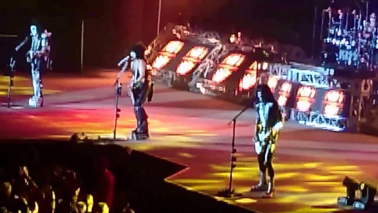 KISS "Flaming Youth"