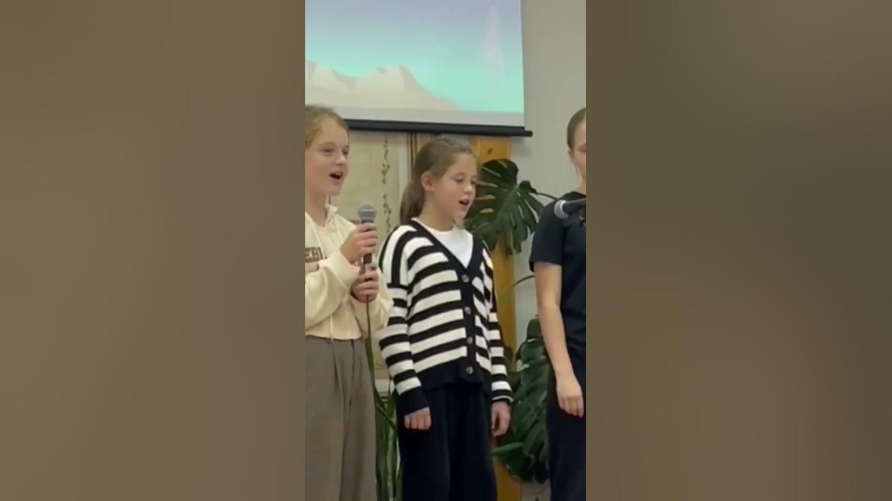 Ева, Яна, Вита - YouTube