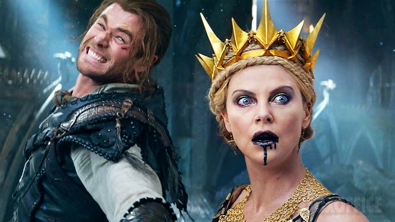 Chris Hemsworth vs. La Reina Malvada | El Cazador y la Reina del Hielo | Clip en Español