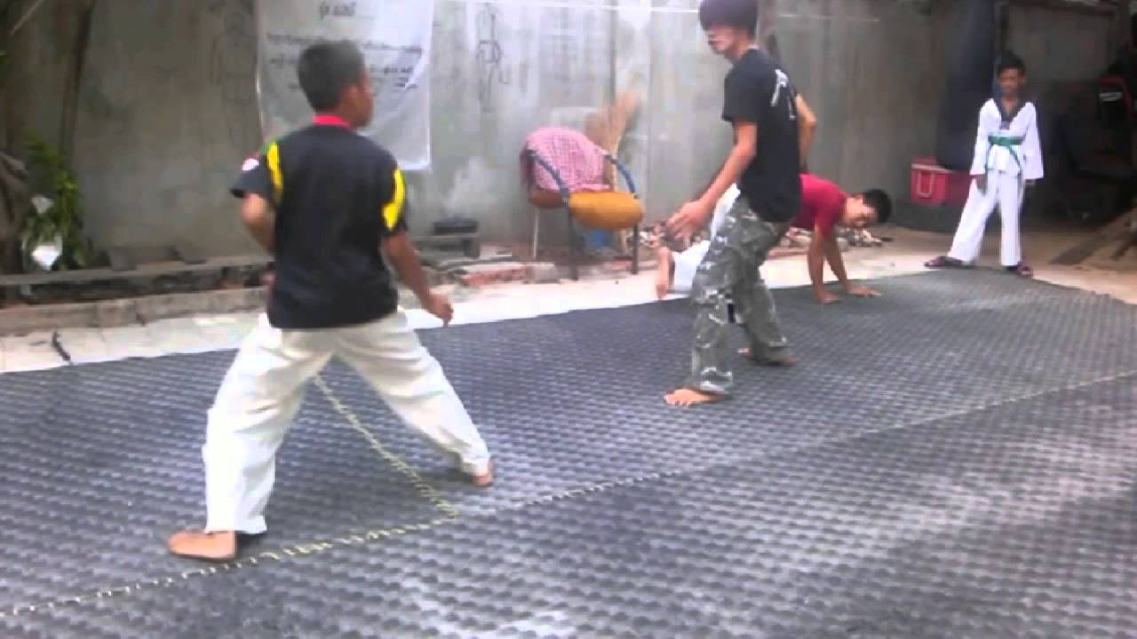 Taekwondo itf seryphaep club****bay rong danh nhau cuc da