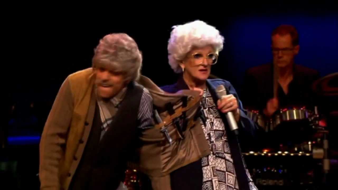 Tineke Schouten Hangbejaarden (LOL Inclusive) YouTube Tineke Schouten Hangbejaarden (LOL Inclusive) YouTube