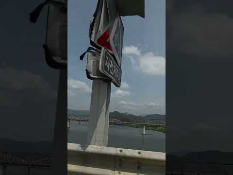 Driving along Samnangjin Old Railway Bridge #driving #Koreatrip#NakdongRiver #삼랑진철교#낙동강#생림#Hero