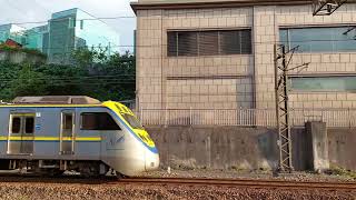 20220228 2243次EMU800型黃頭區間車 汐科車站1A月台 列車離站 雙單 6686A次(本務E237)慧燈末班復興號專列迴送車 汐科車站1B月台 列車通過