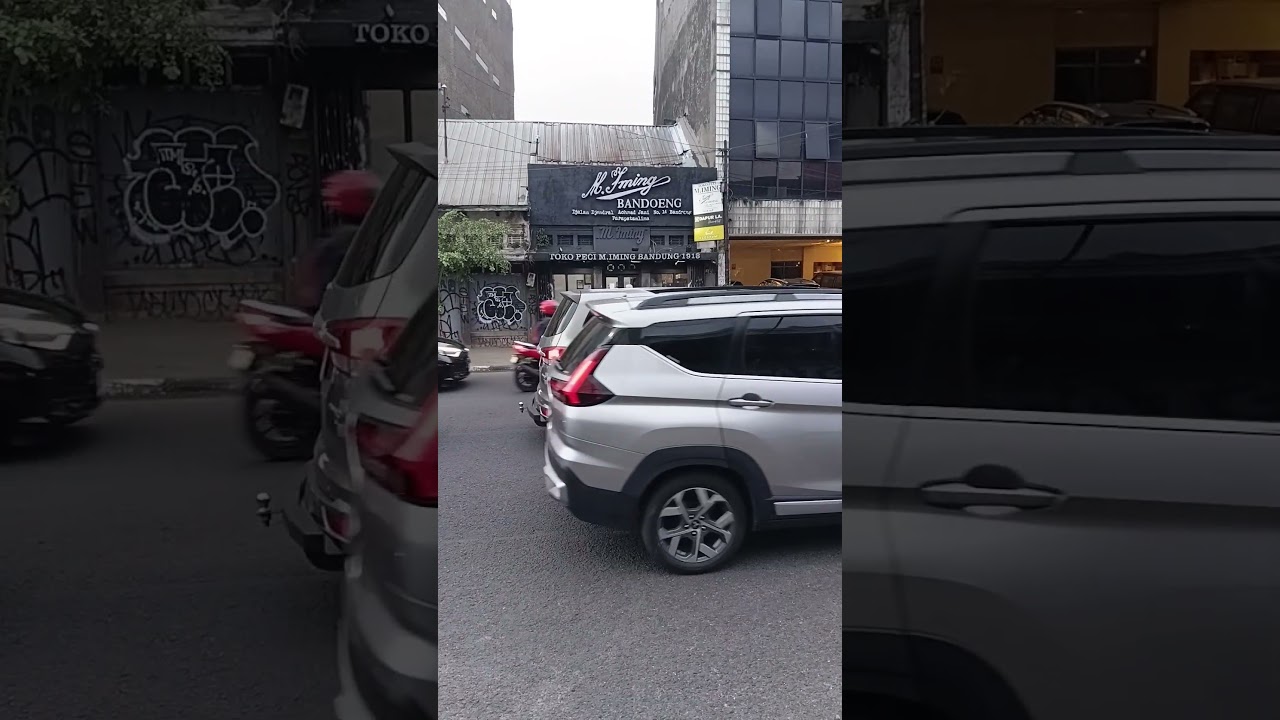 Tokon peci legend di Bandung