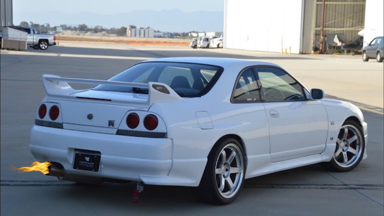 Nissan skyline 33 кузов