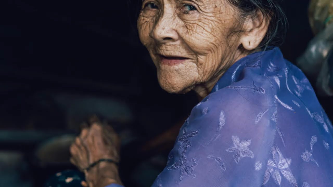 Why Their Skin Turns Blue: Inside Tuareg Desert Life.