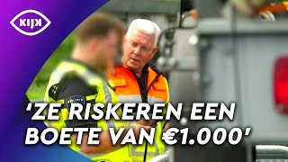 Download Lagu Bestuurder dreigt TEGEN VERKEER in te rijden na VERLIES aanhanger | Overtreders | KIJK Misdaad MP3