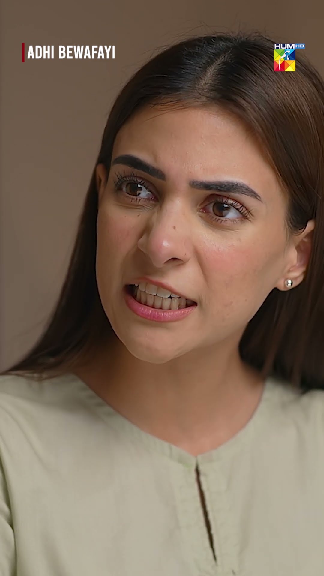 Tum Jese Kangal Ke Sath Guzara Nahi..! #shorts #alishbakhan #ahmedtahaghani #humtv #pakistaniactress