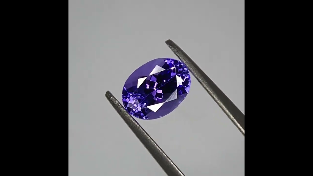 煌めく夜空色の宝石 1.48ct 天然 タンザナイト | Frederick's Gems&Jewelry