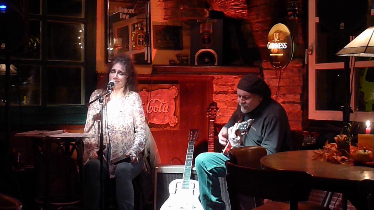 Cee Cee James - Comfort Of A Good Heart @ Tom Bombadil - Solingen - 2016.11.24