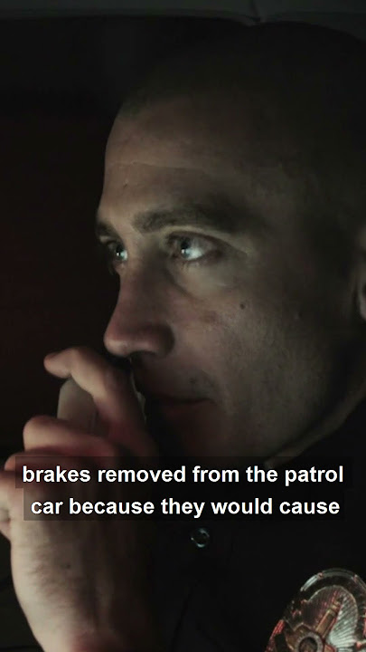 In the scene near the end of the movie END OF WATCH (2012)...