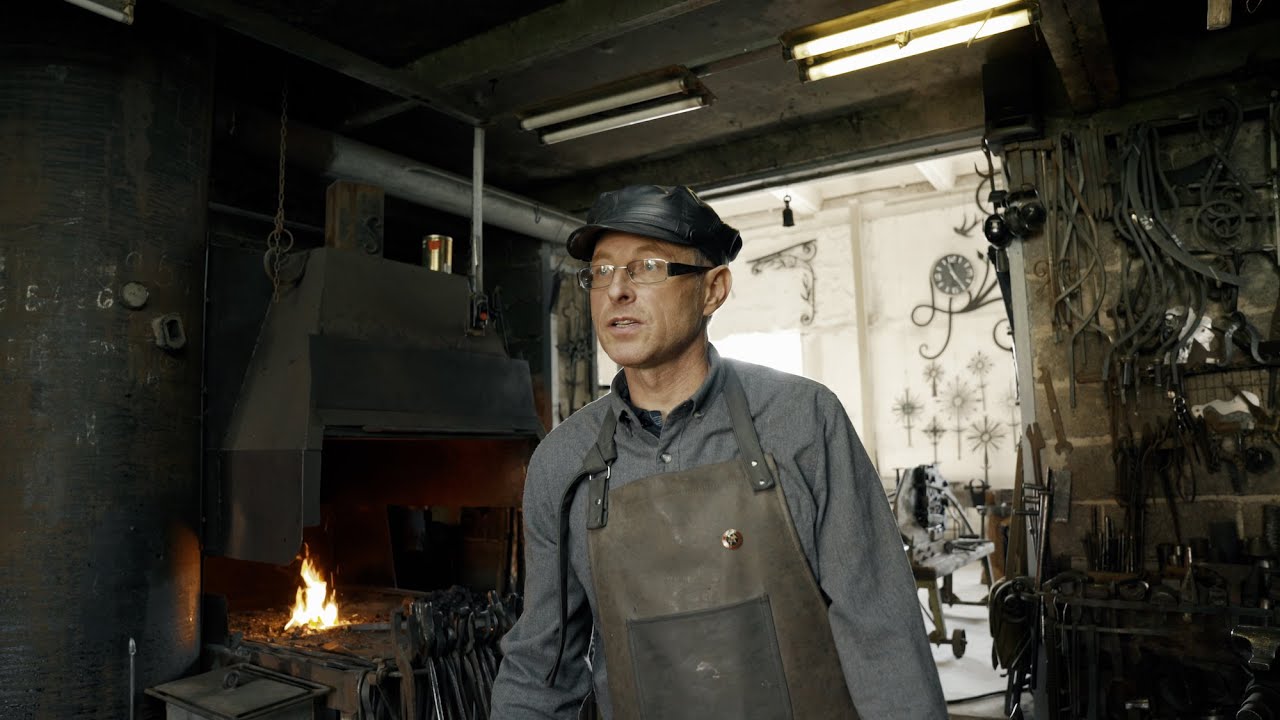 Kryždirbystės tradicija. Kalvis Saulius Kronis