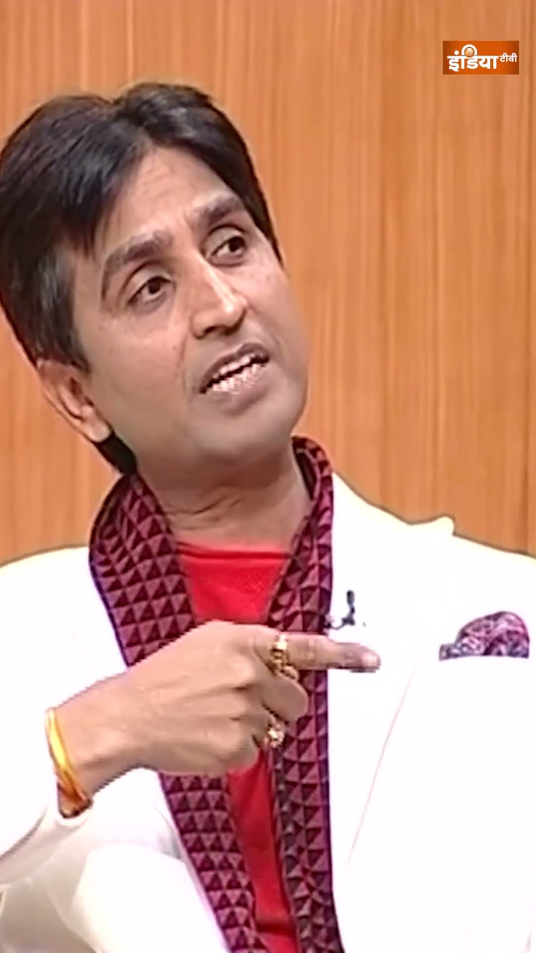 'जो बच्चें आज विधायक बनें है, उनको मैंने लड़वाया है' #kumarvishwas #rajatsharma #aapkiadalat