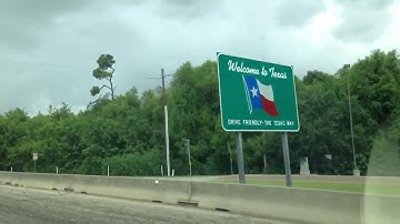 Passing the Texas State line on the way to Texas