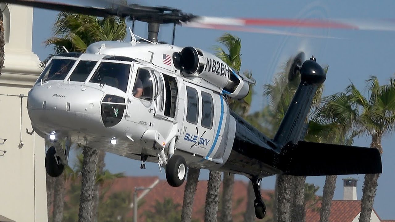 航空機・ヘリコプター Sky Blue AIRCRAFT OF THE WORLD Blue sky Helicopters UH-60A: Up-Close landing and takeoff - YouTube