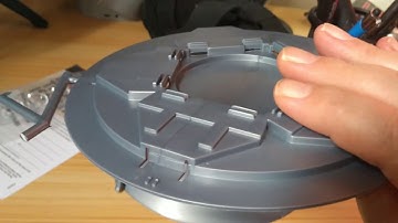 The invaders ufo model kit from Atlantis review