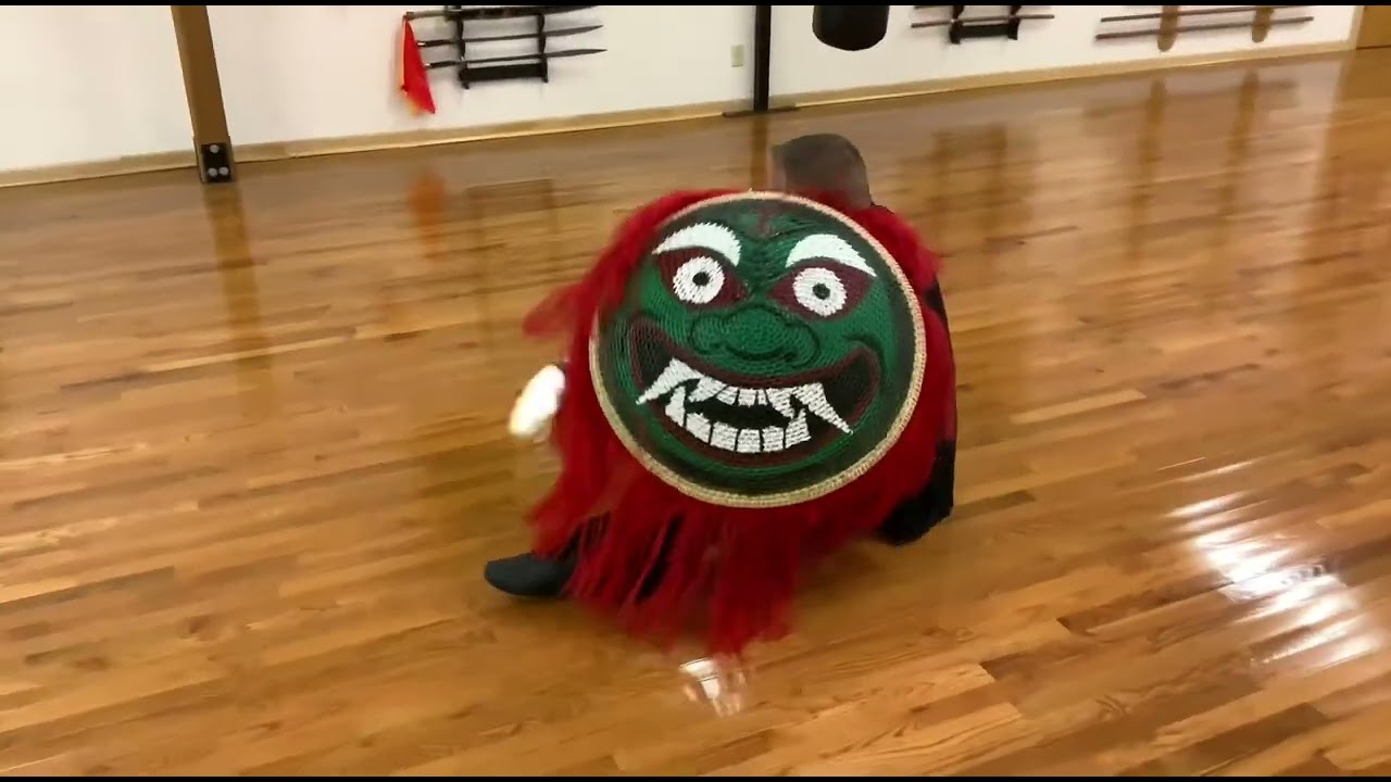 Tiger Head Shield “虎头盾牌”