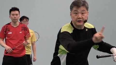 Badminton-The Must Tactical Skills in Doubles (2) How To Help Rear Court Player