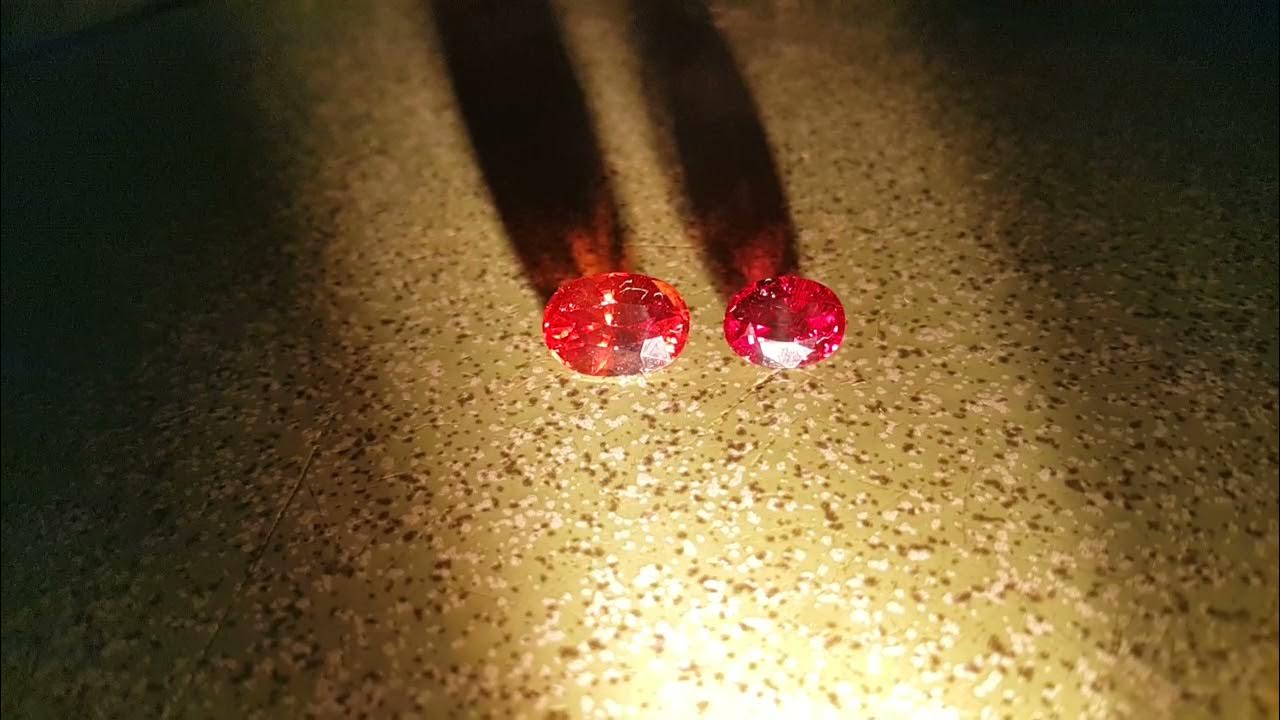 Nhận biết đá Zircon thiên nhiên bằng tia UV Identify natural zircon