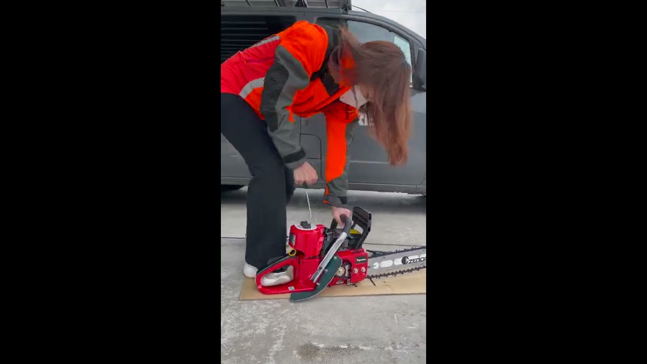Amazon | Fkstyle チェーンソー エンジン式 排気量 25cc 12