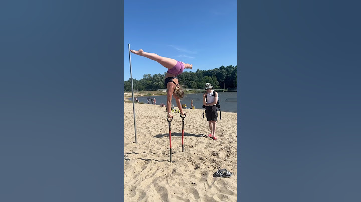 Handstand on Spades in the Sand?! 🏖️💪 CaliProject Madness in Warsaw #CaliProject #CezaryDymkowski