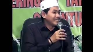 KH. ANWAR ZAHID SIMOREJO KANOR BOJONEGORO - OJO NYALAHKE WONG LIYO