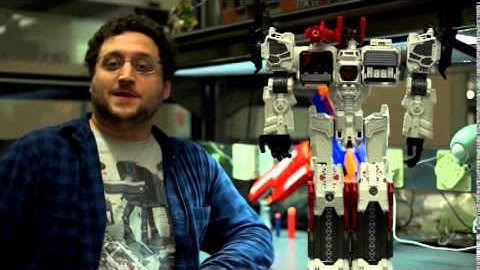 Transformers Titan Metroplex Review - One Bot to Rule Them All