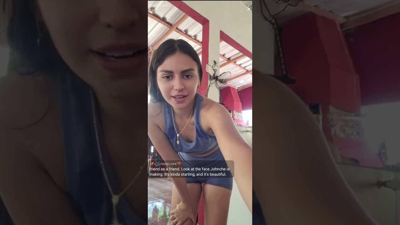 Periscope beauty girl 