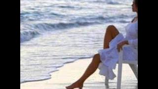 A Whiter Shade Of Pale ♥ Annie Lennox ♪♫ di FollePassione ღ