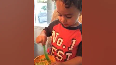 Amir Feeds Navid