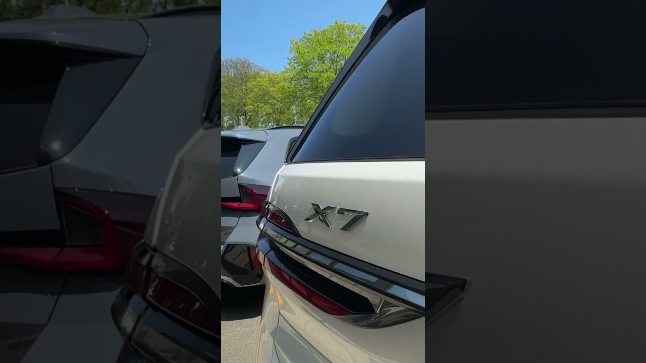 BMW X7: Where comfort meets luxury.