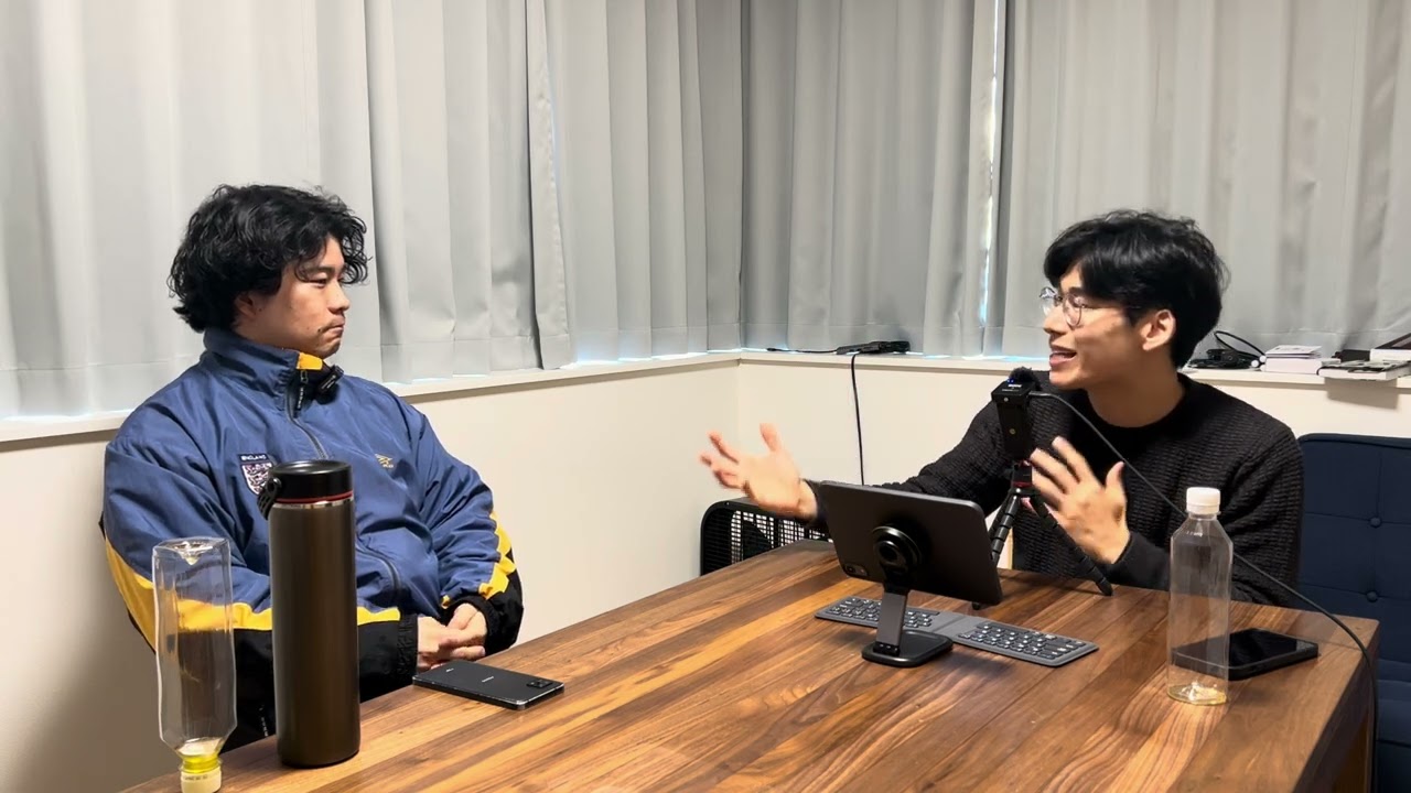 初対面の相手も英語話者であると知った時の独特の感じ - YouTube