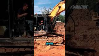 😱‼️This Excavator Operator Has Unreal Skills#diy #facts #foryou #shorts