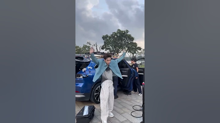 Tham gia dance challenge cùng Quang Hùng MasterD và XanhSM trên nền nhạc "Ngày trong xanh" nha