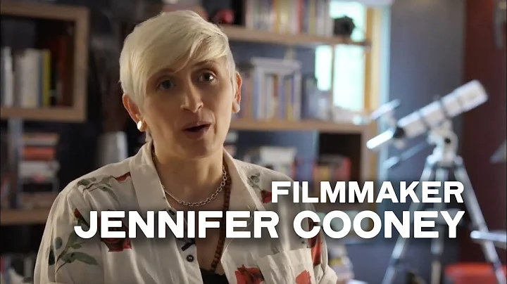 Solo Series: Jennifer Cooney