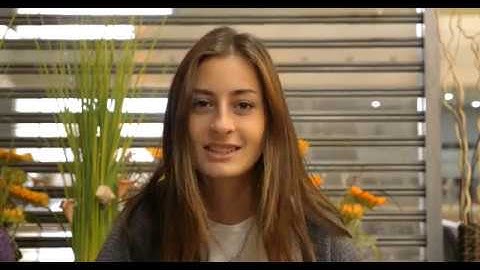 THE DAY I DECIDED TO DOWNLOAD TINDER - Chapter 12