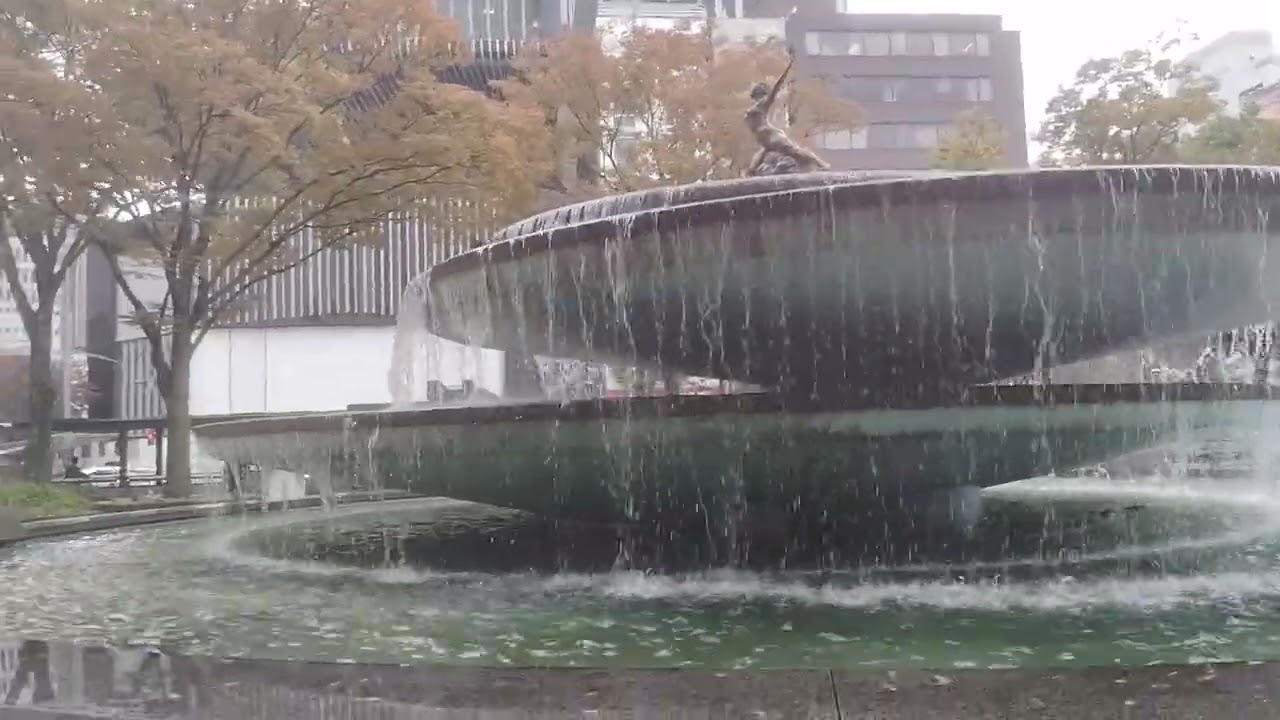 愛知県名古屋市中区錦町　希望の広場の噴水