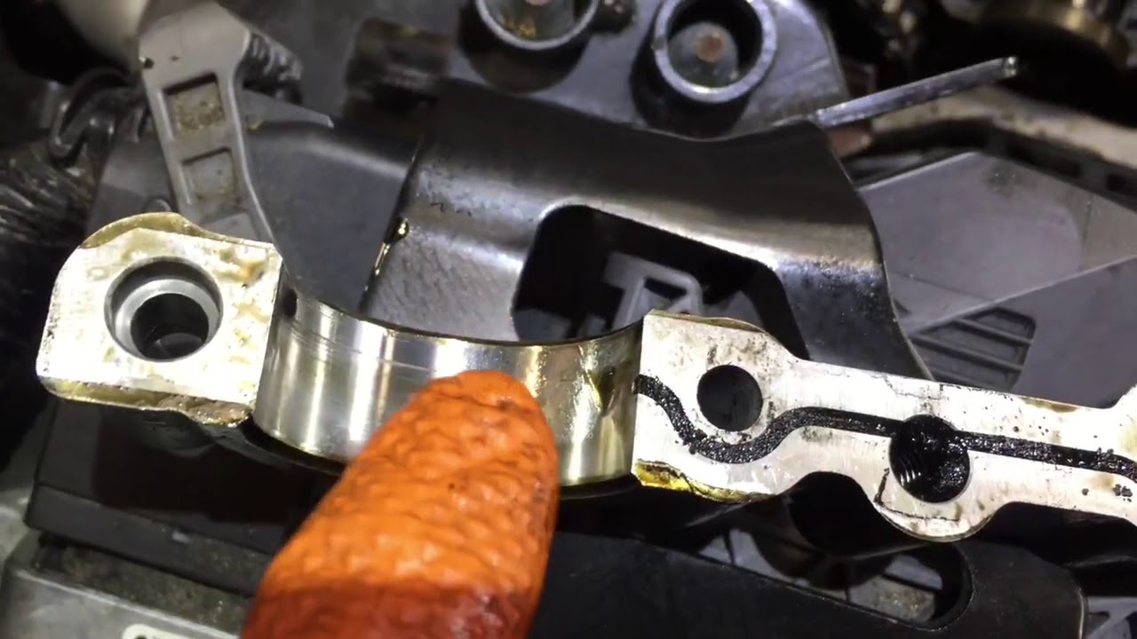 Mazda 6 diesel changing the exhaust camshaft without timing chain removal
